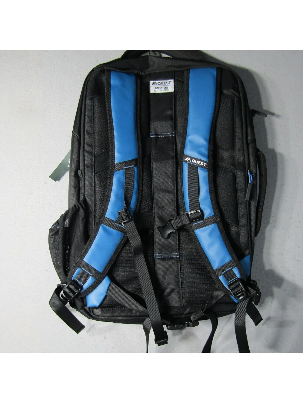 NWT Quest Adventure 35L Travel Backpack Blue